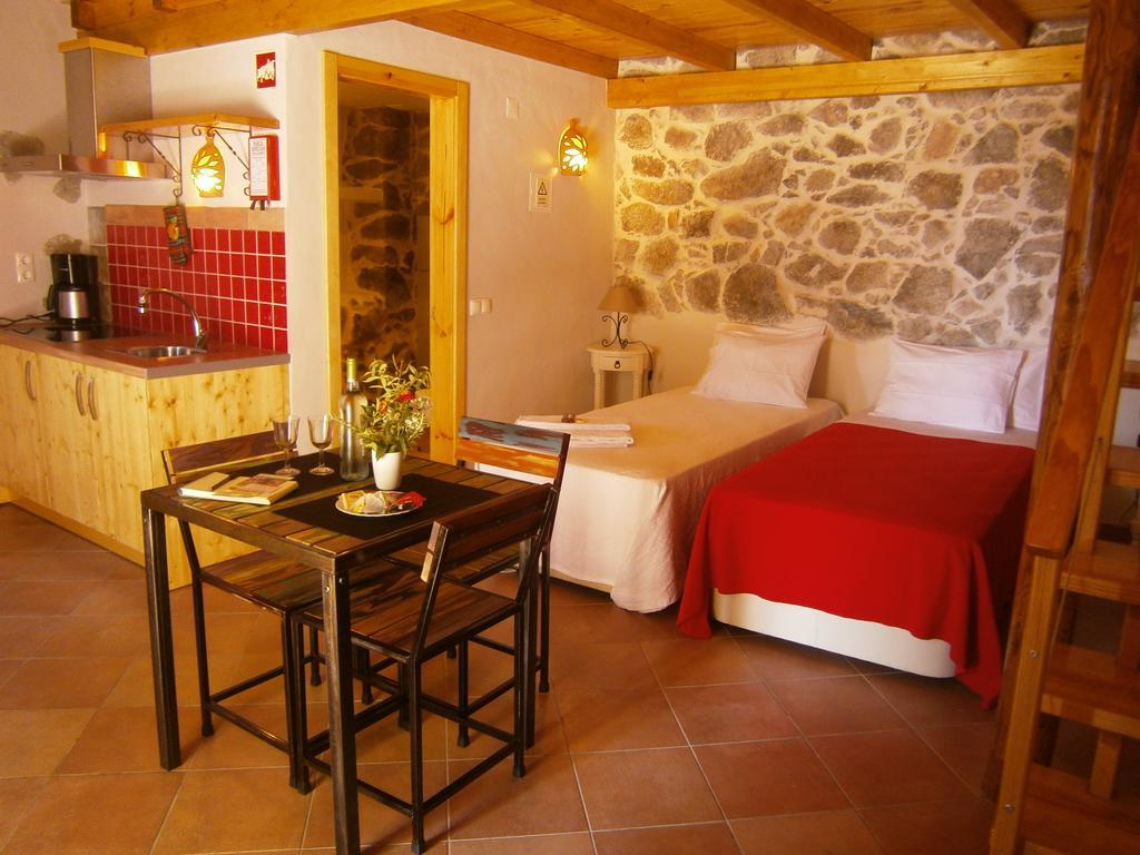 Quinta Do Tempo Turismo Rural Monchique Cameră foto